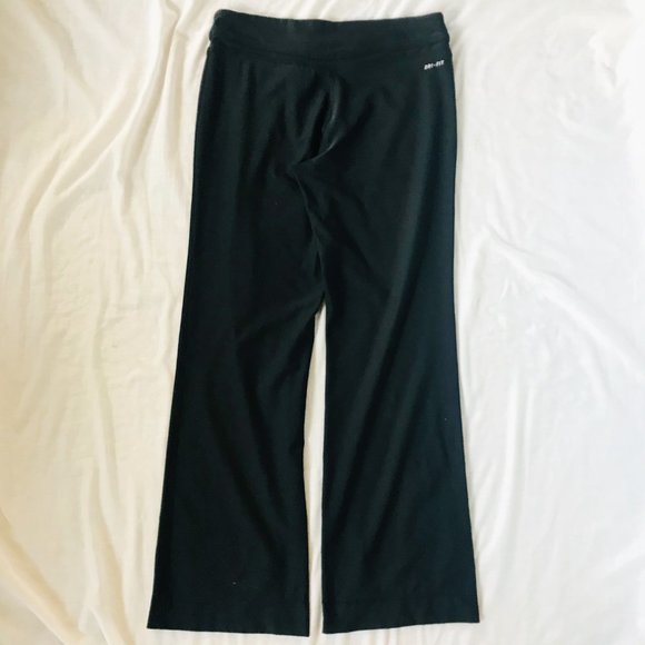 Nike Black Short Straight Leg Athletic Gym Pants - Picture 5 of 7